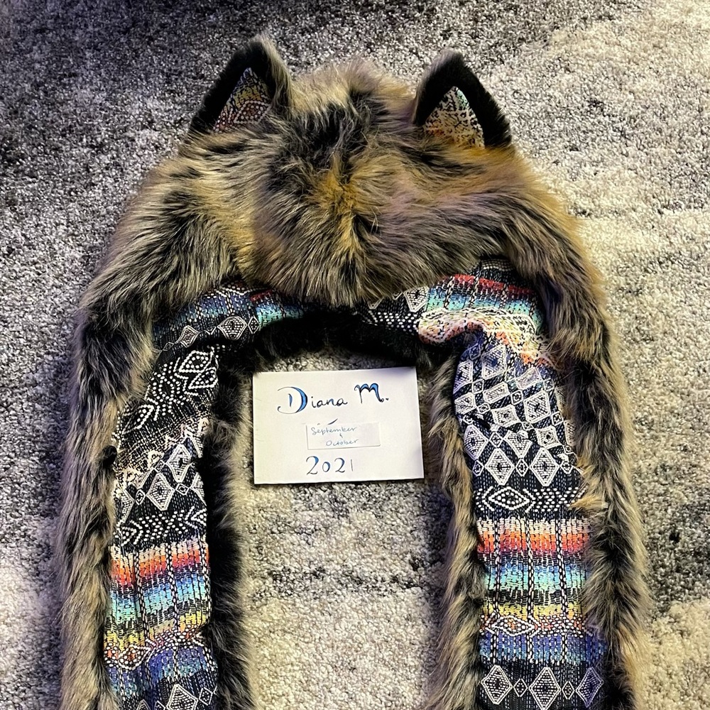 Red Wolf CE Spirithood